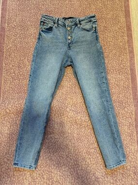 GAP Y2K Style Light Blue Denim Jeggings EUC